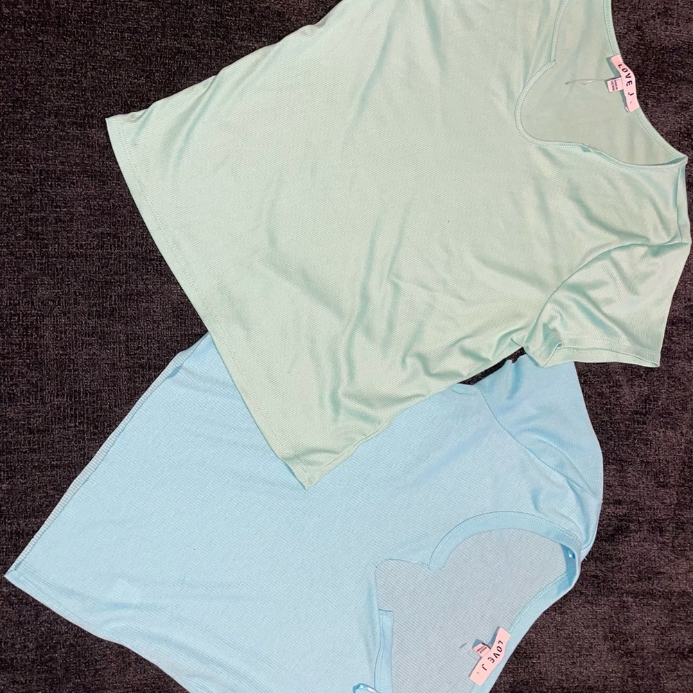 Two crop top shirts